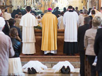 Priesterweihe | Frater Felix und Frater Philipp