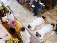 Priesterweihe | Frater Felix und Frater Philipp