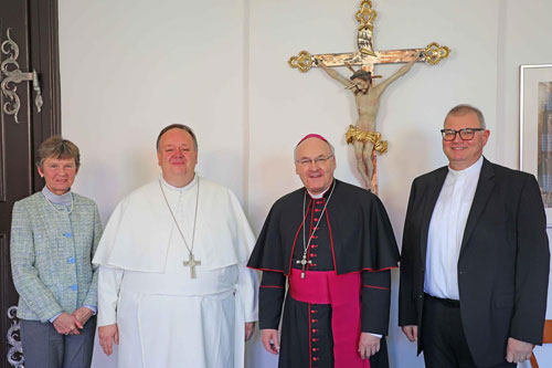 Abt Petrus-Adrian Lerchenmüller zu Besuch bei Bischof Rudolf Voderholzer