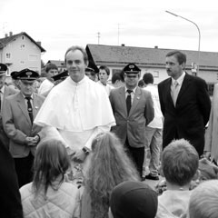 Einführung von P.Martin in Hunderdorf 