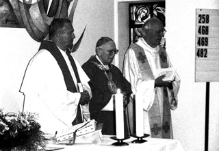 Erzbischof em. Ludwig Averkamp feiert 30 Jahre Katholische Gemeinde auf Pellworm