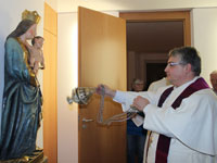 Segnung der neuen Marienstatue – Geschenk unseres Freundeskreises